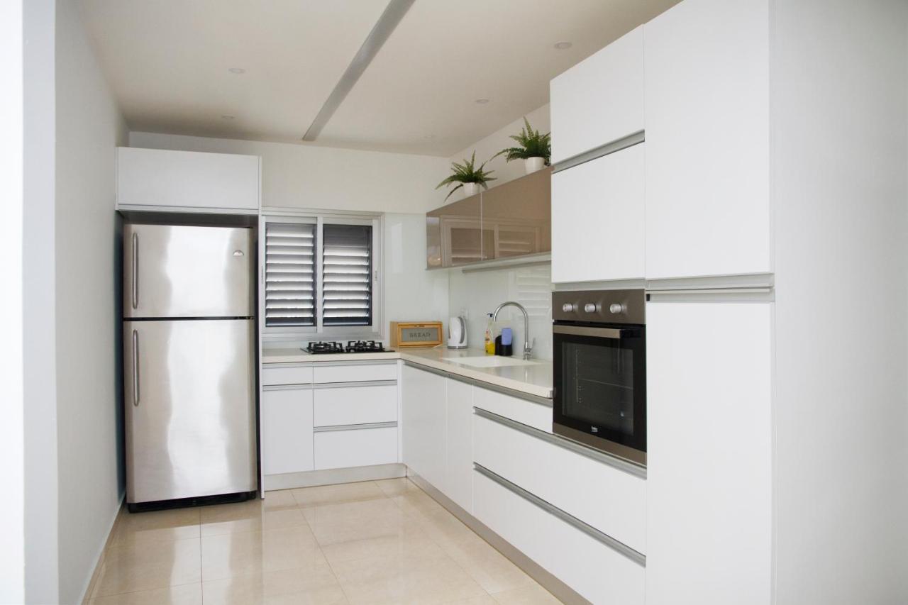 Apartments4You Etsel Bat Yam Luaran gambar