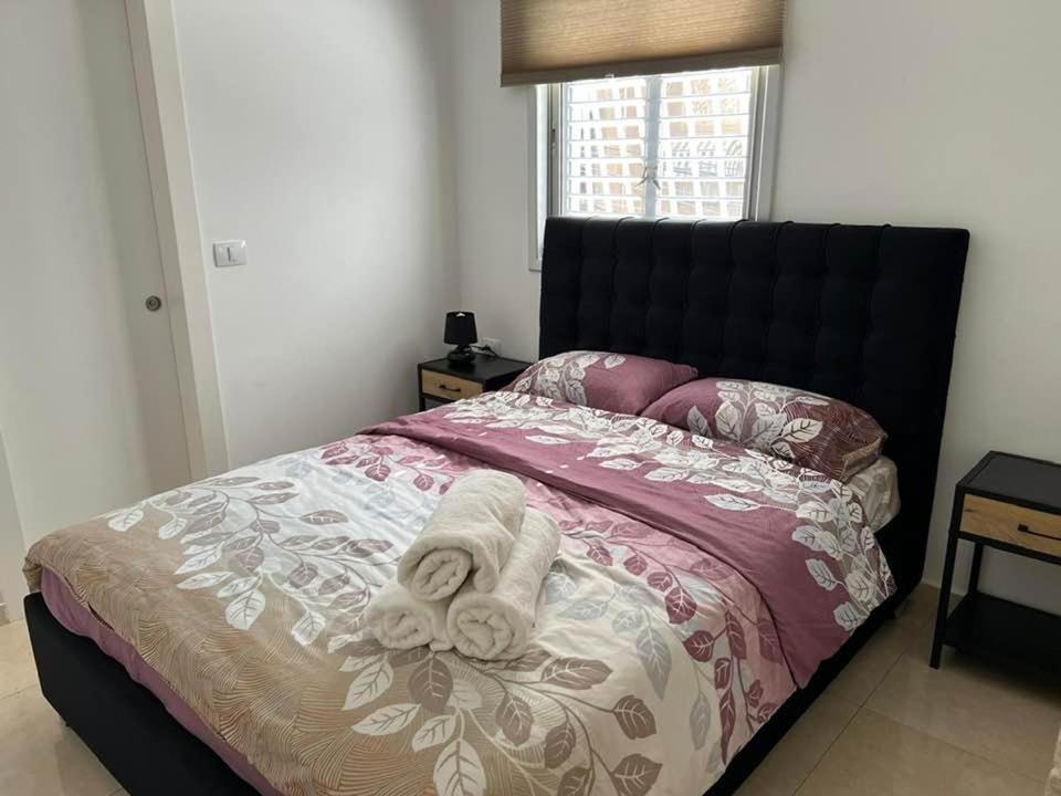 Apartments4You Etsel Bat Yam Luaran gambar